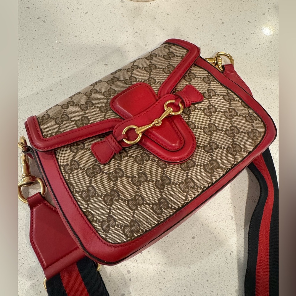 Gucci Lady Web GG Supreme crossbody with web strap - Picture 4 of 9